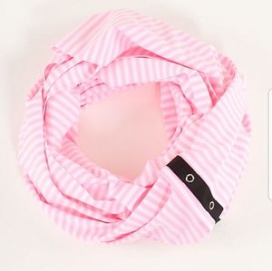 Lululemon  vinyasa scarf